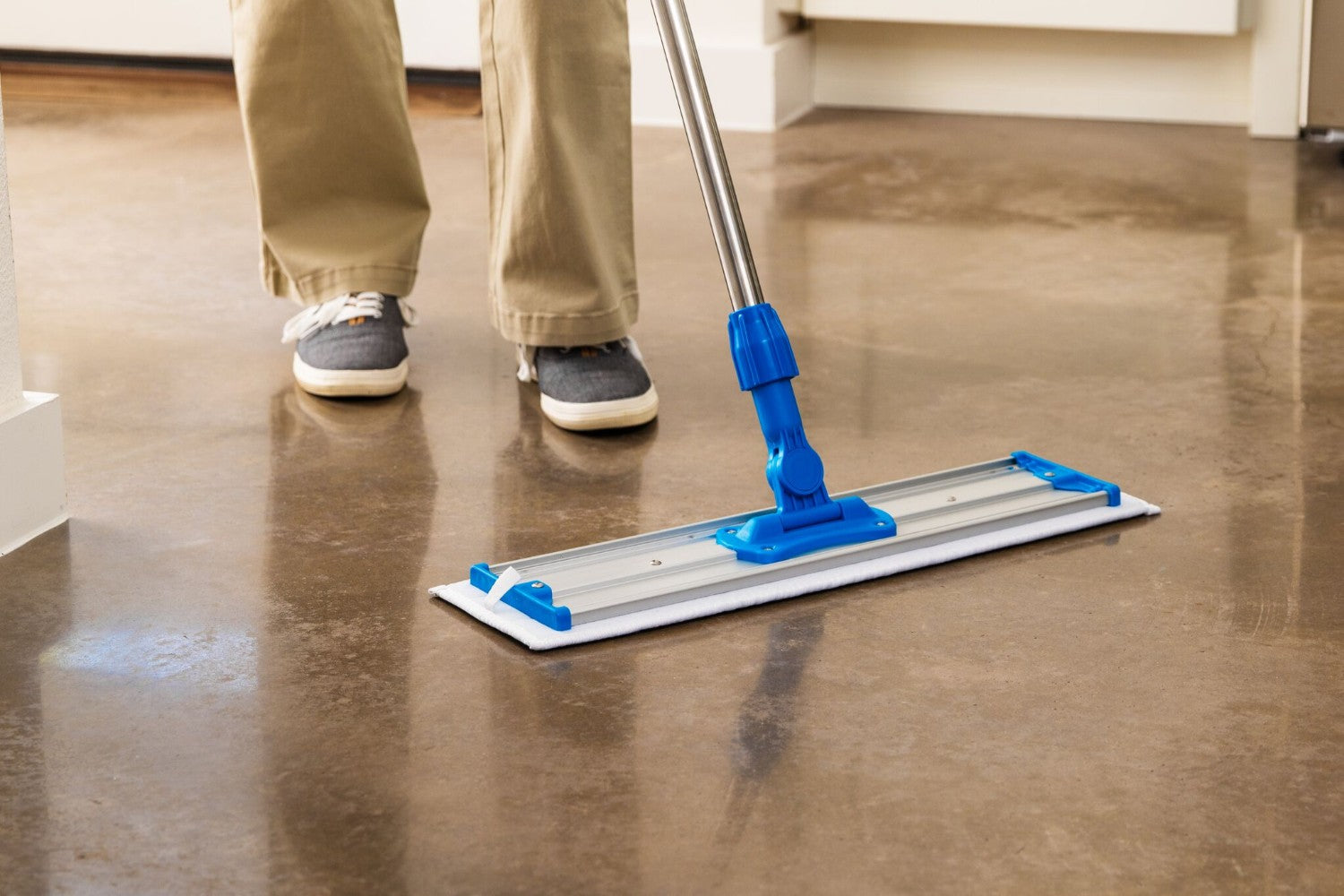 microfiber-wholesale-18-microfiber-scrubber-mop-heavy-duty-floor-scrubbing-for-s image 7