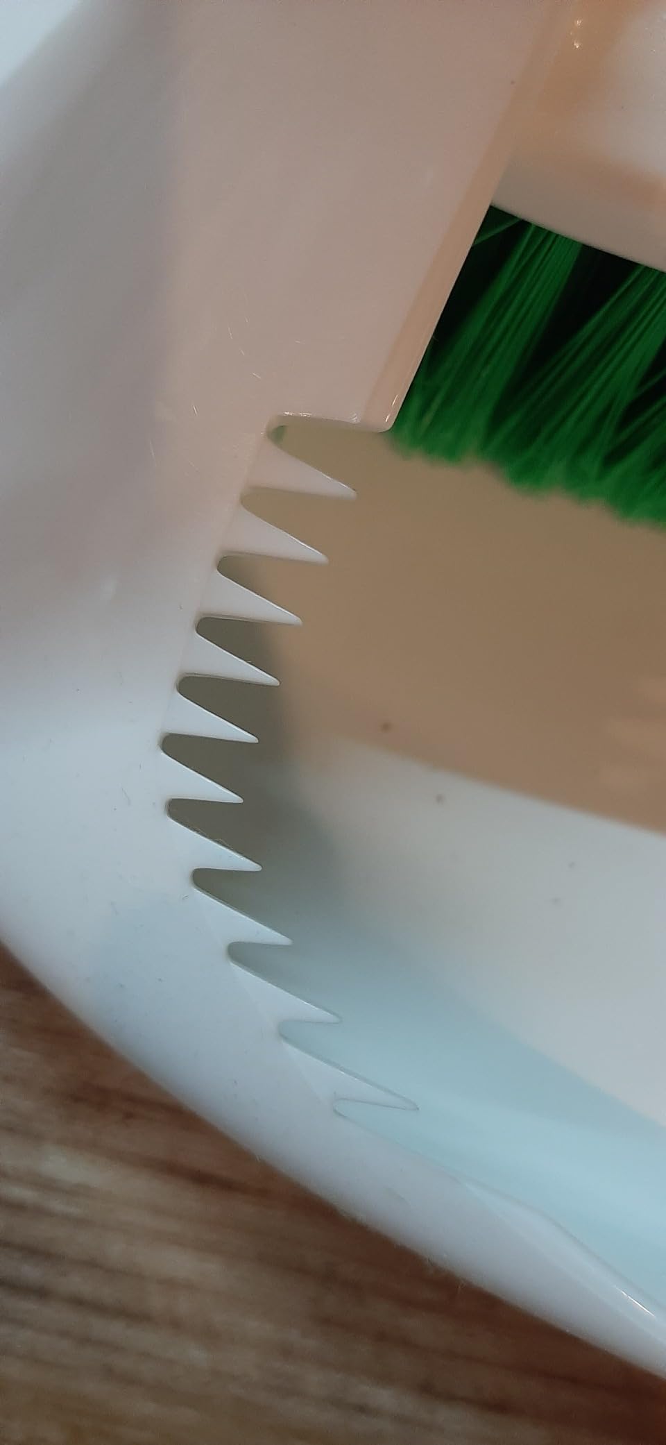 Nice, but brush could be better