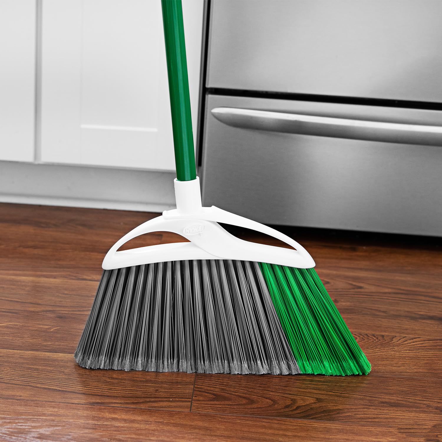 libman-xl-indoor-outdoor-angle-broom image 5