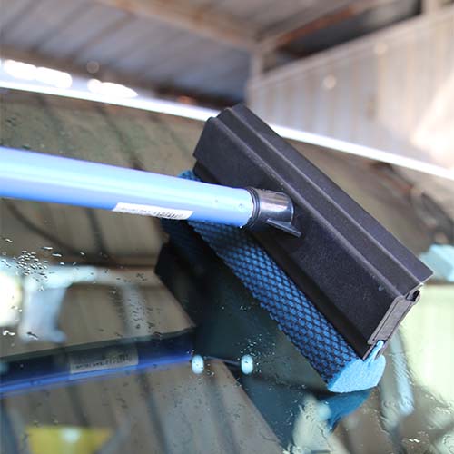 ettore-auto-squeegee-scrubber-with-metal-handle image 2