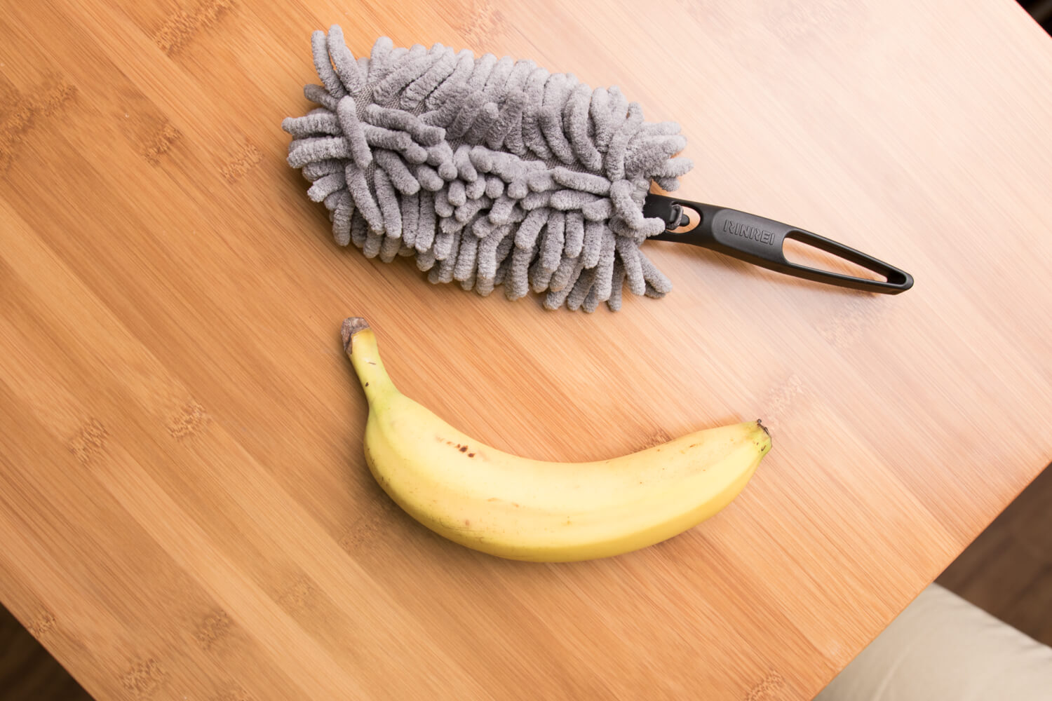 microfiber-wholesale-mini-chenille-microfiber-duster-the-maids image 7