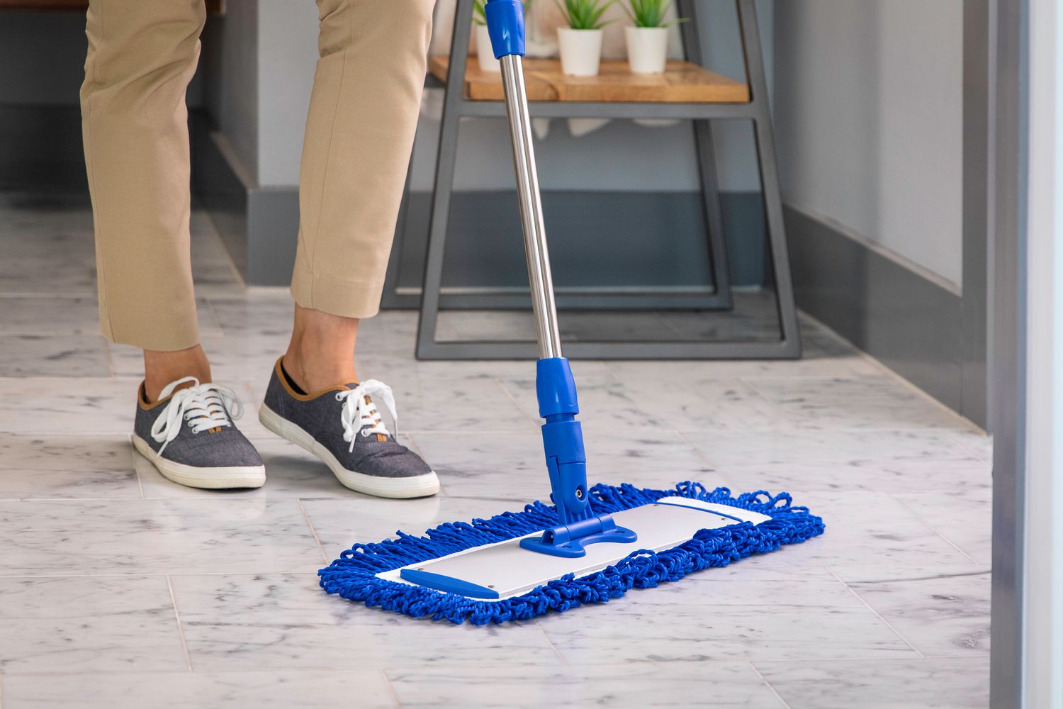 microfiber-wholesale-18-professional-microfiber-mop-system-refills-quick-change- image 8