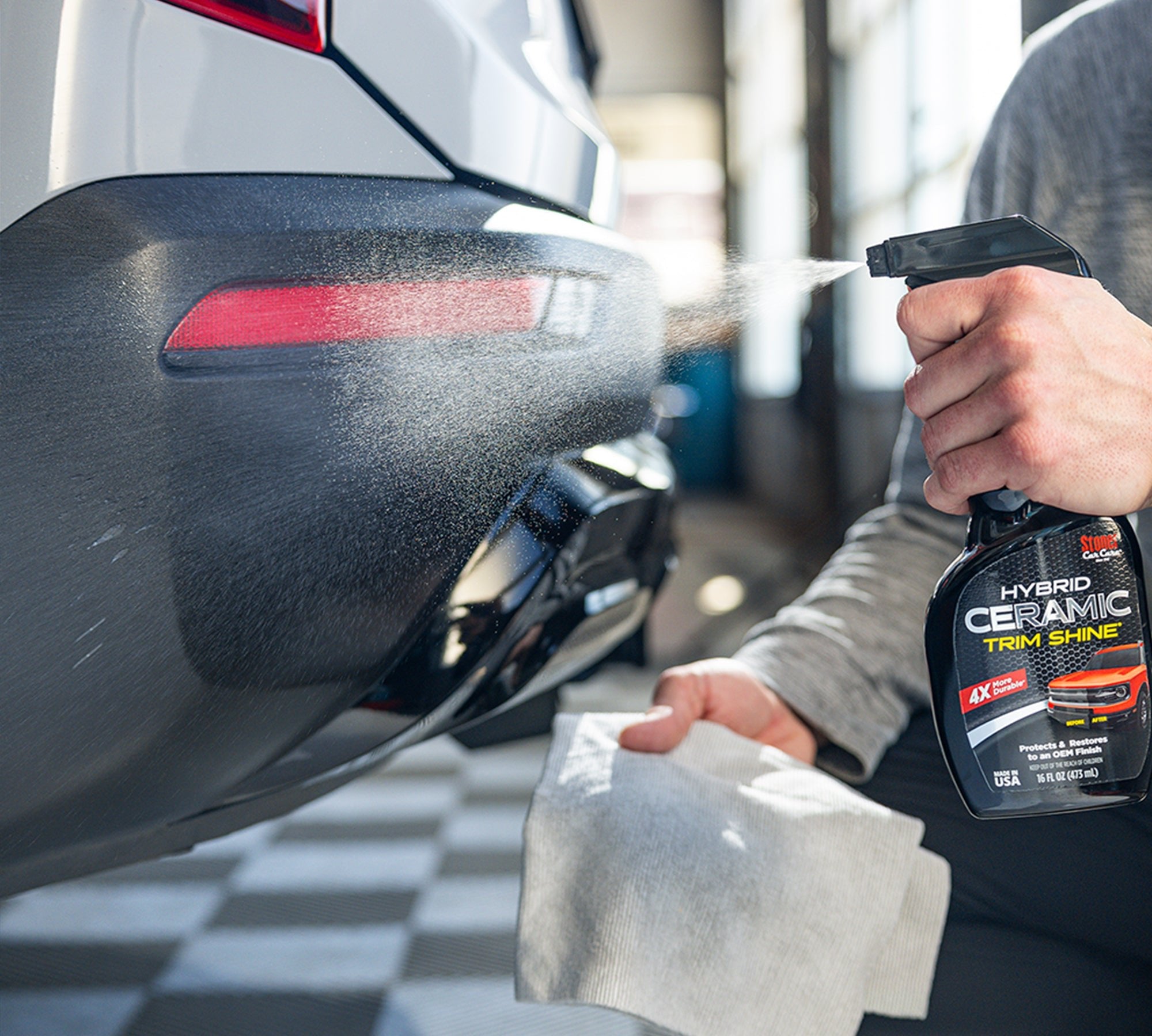 stoner-car-care-hybrid-ceramic-trim-shine-water-based-ceramic-trim-restorer-with image 4