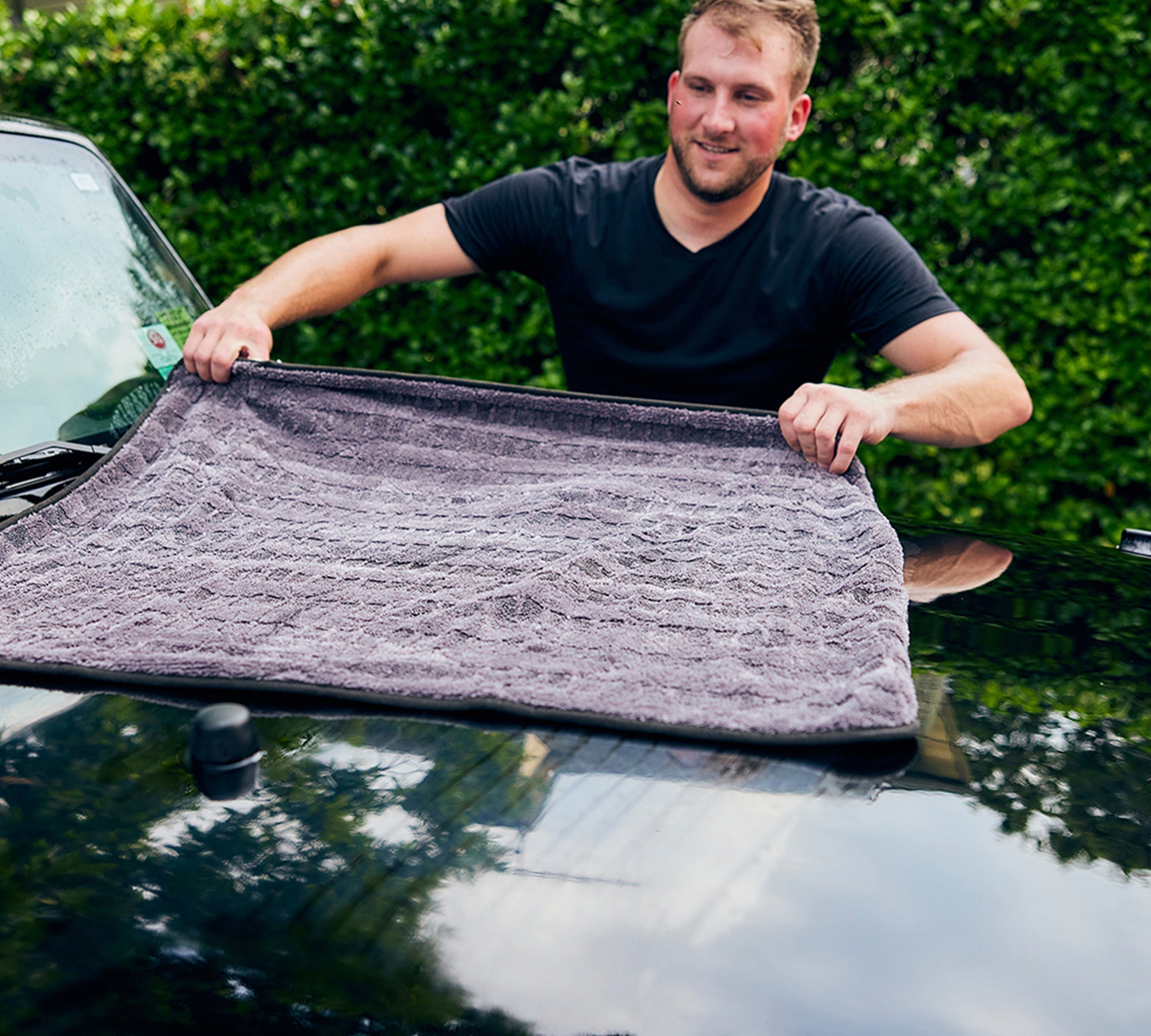 stoner-the-gauntlet-xl-premium-drying-towel-30-x-36-900-gsm-microfiber image 5